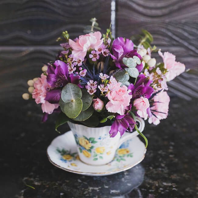 Teacup arrangement